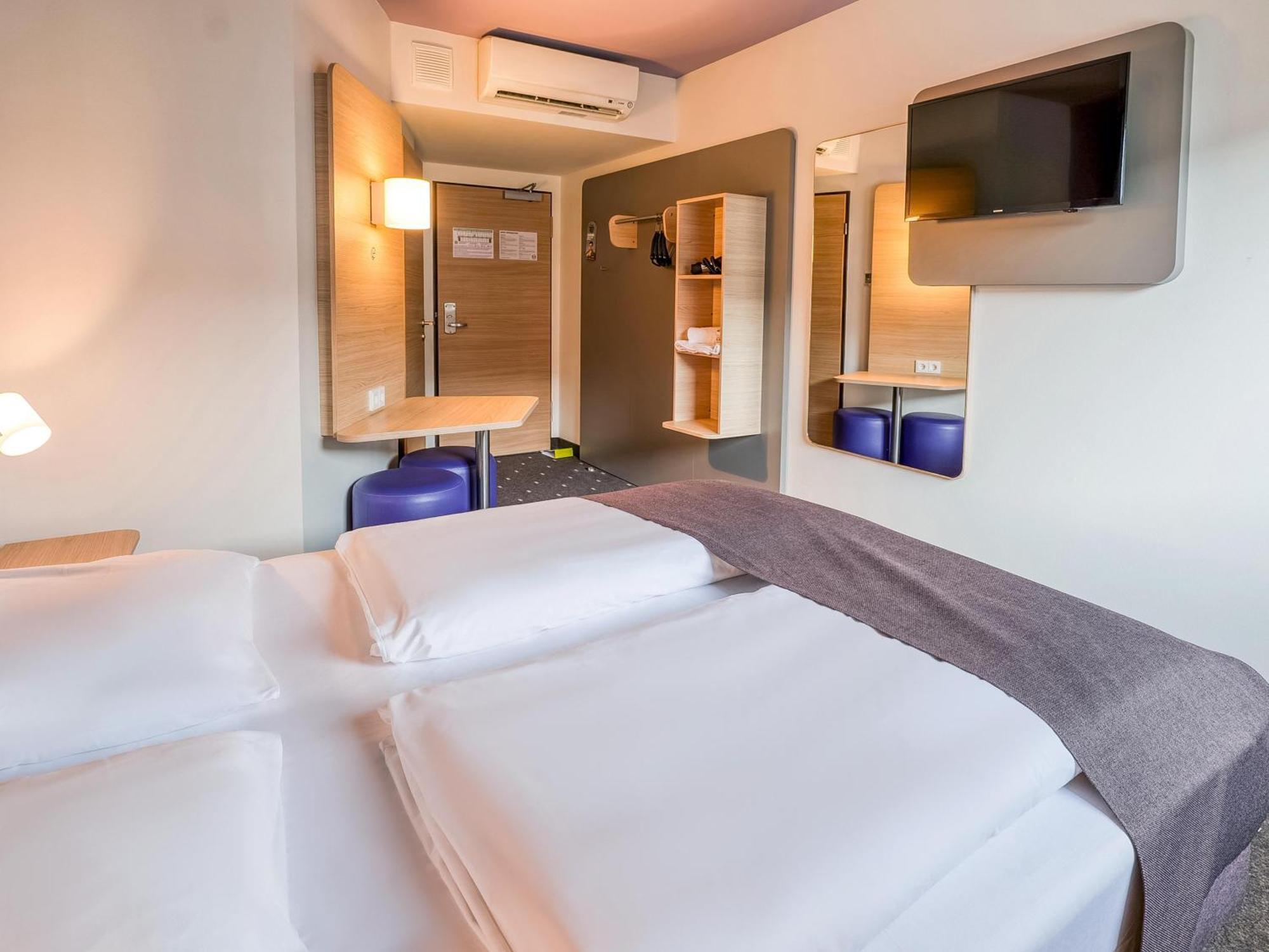 B&B Hotel Stuttgart-Vaihingen Экстерьер фото