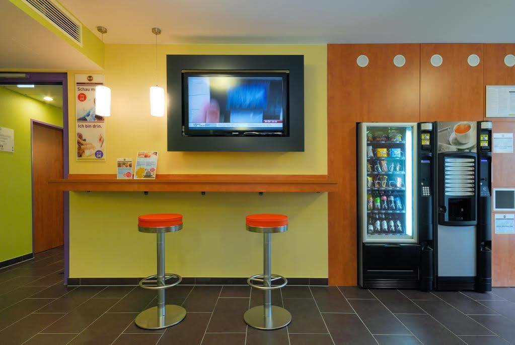 B&B Hotel Stuttgart-Vaihingen Экстерьер фото